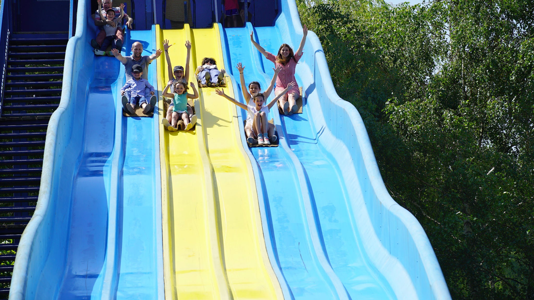 attraction toboggan à France Miniature