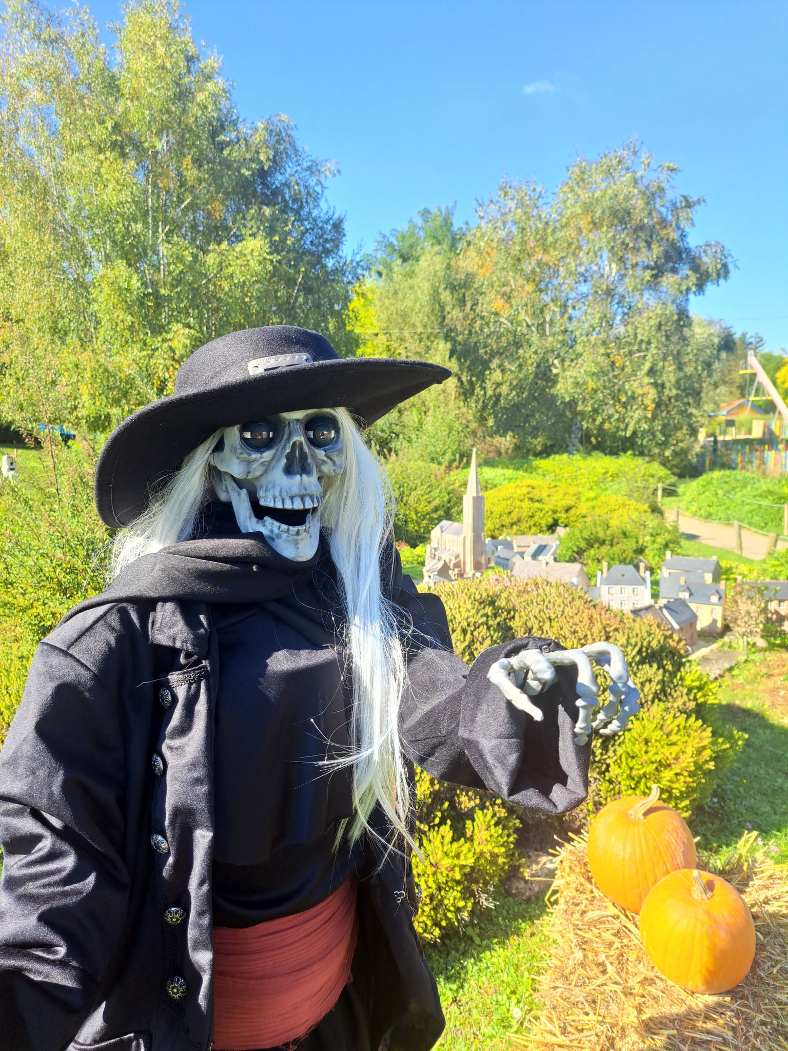 France Miniature squelette halloween l'ankou 