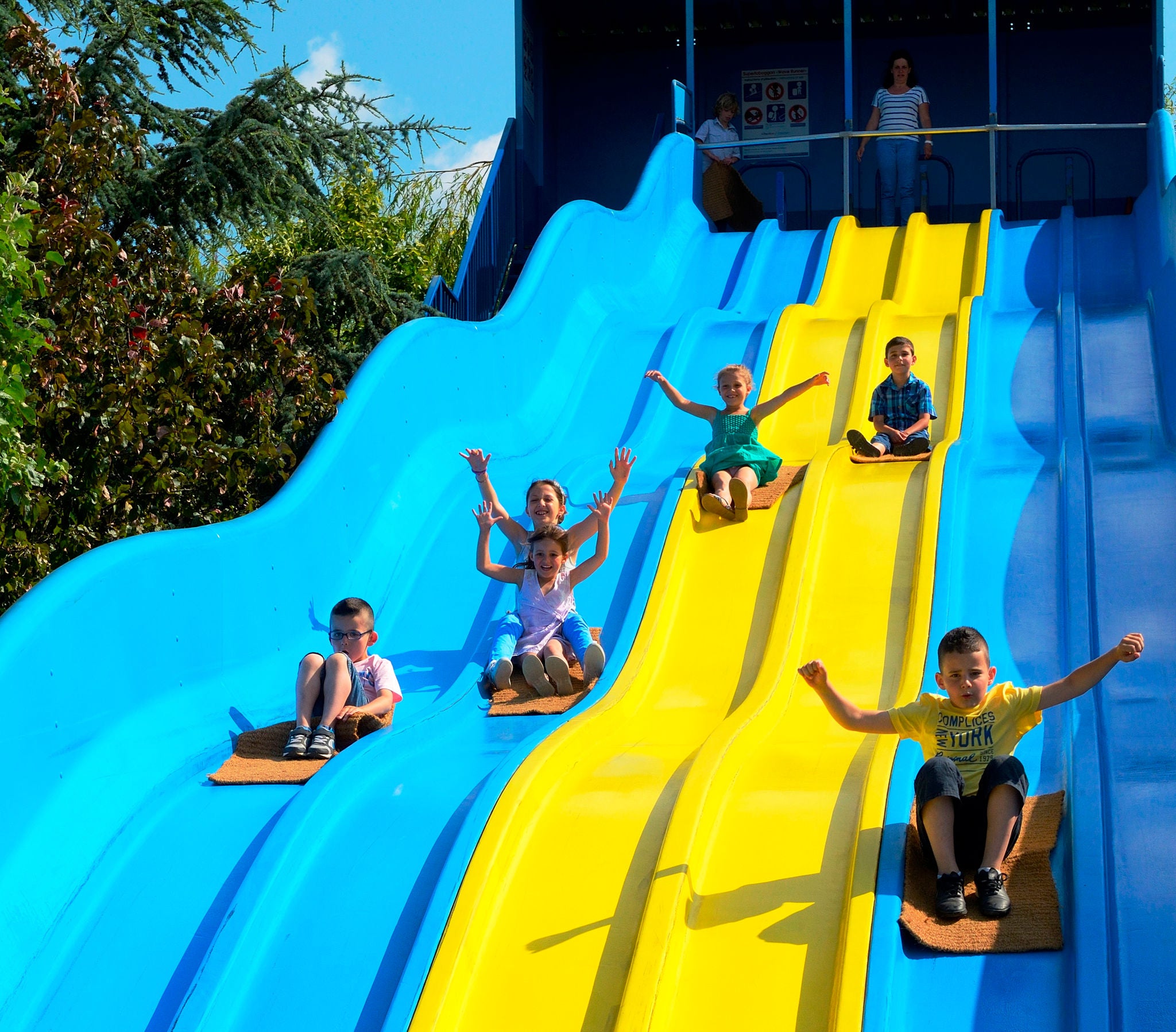 Toboggan de course enfants